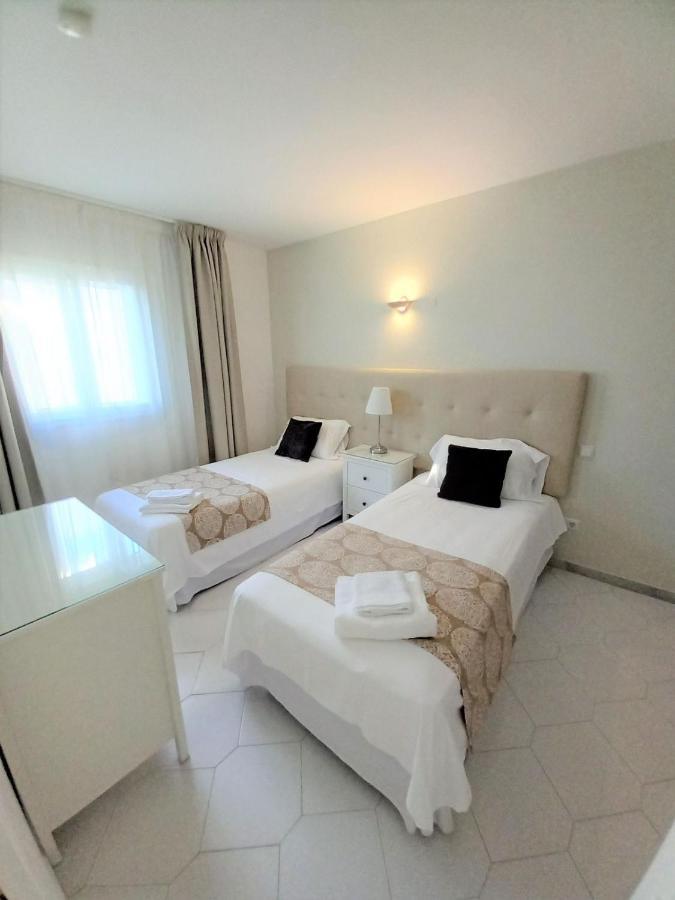 Miraflores Beachfront Penthouse Sitio de Calahonda Exterior foto